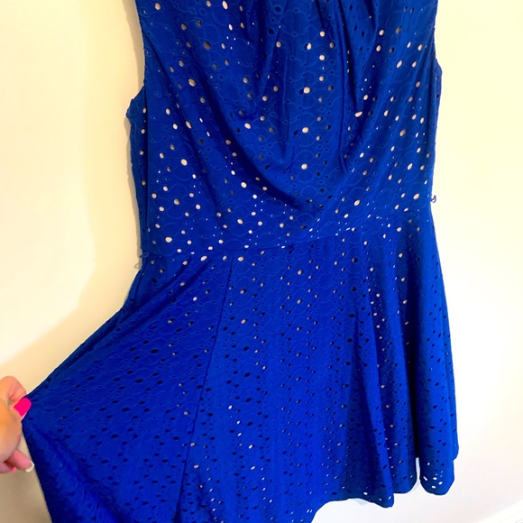 Cute bright blue dress - Picture 2 of 4